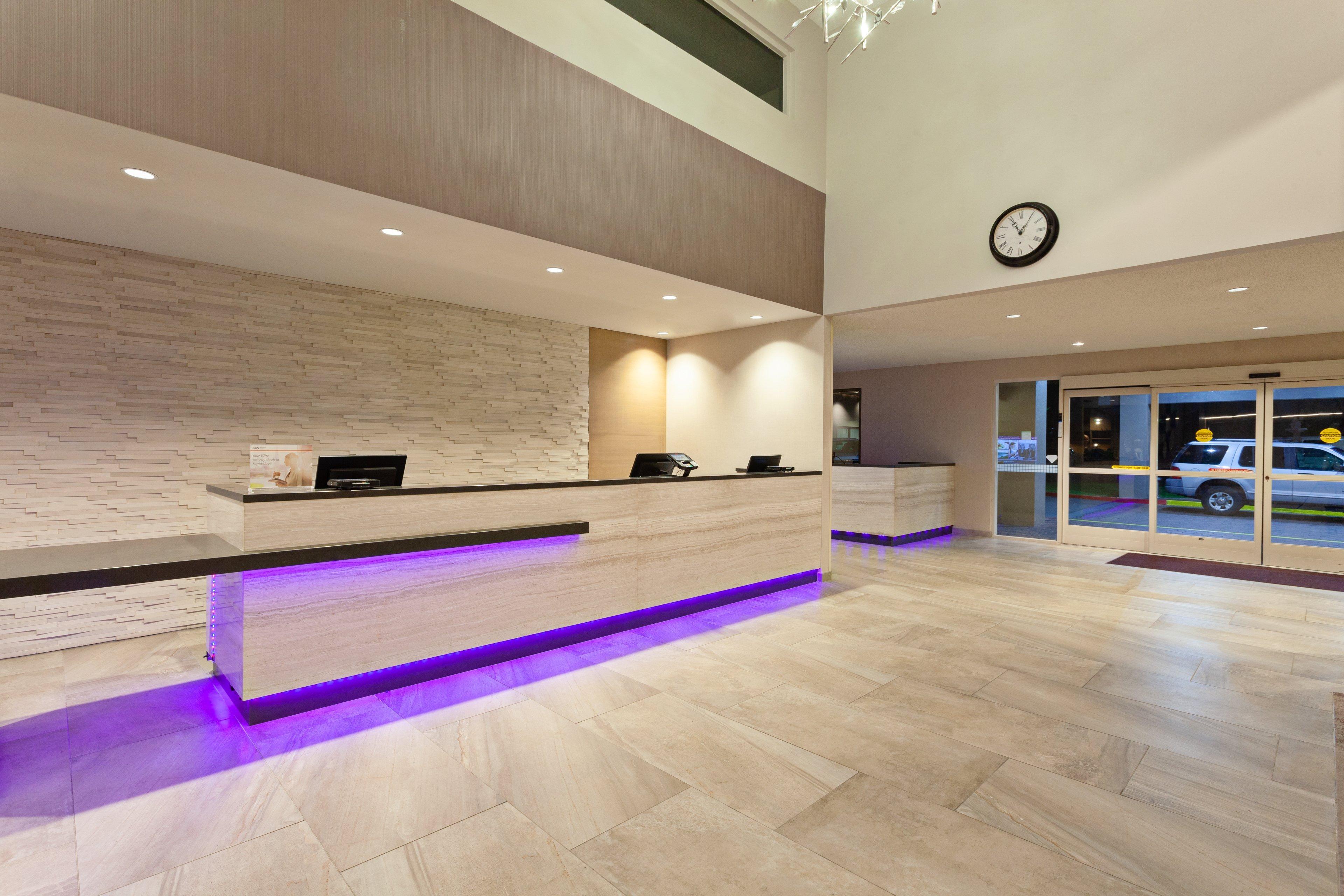 Crowne Plaza Silicon Valley North - Union City By Ihg Eksteriør bilde