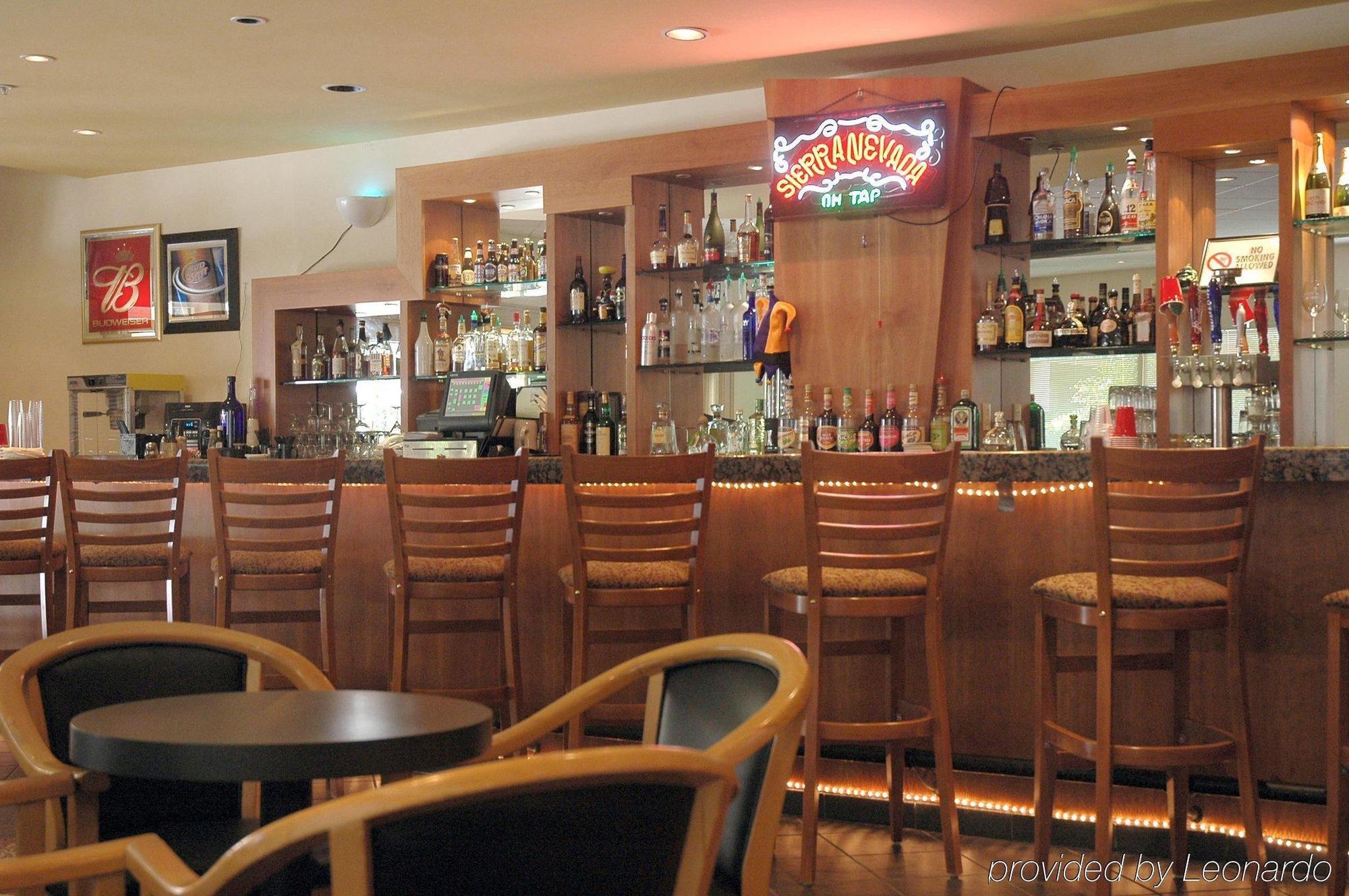 Crowne Plaza Silicon Valley North - Union City By Ihg Eksteriør bilde